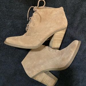 Comfy tan booties🤎 WORN ONCE